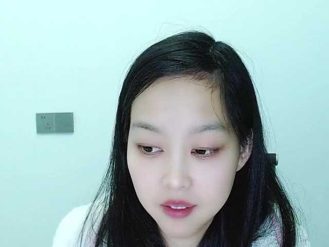 Selinababy99's BongaCams show and profile