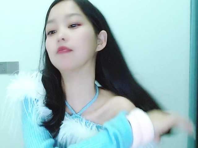 Selinababy99's BongaCams show and profile