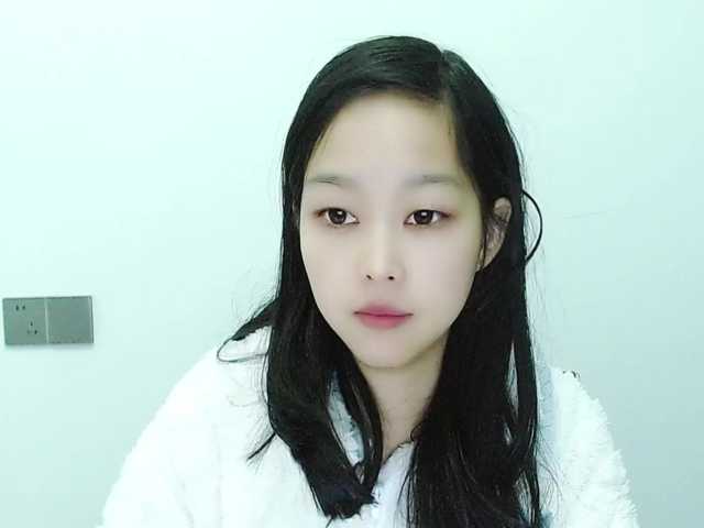 Selinababy99's BongaCams show and profile