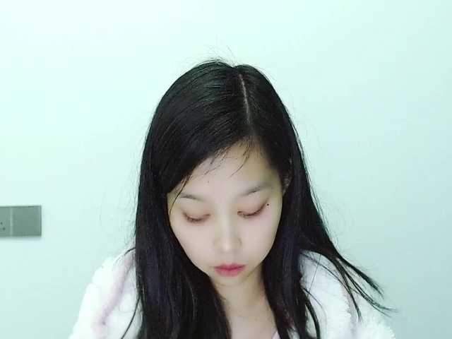 Selinababy99's BongaCams show and profile