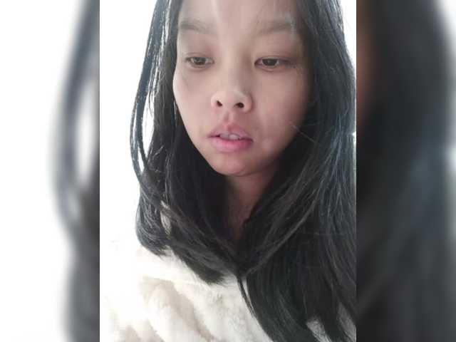 Selinababy99's BongaCams show and profile