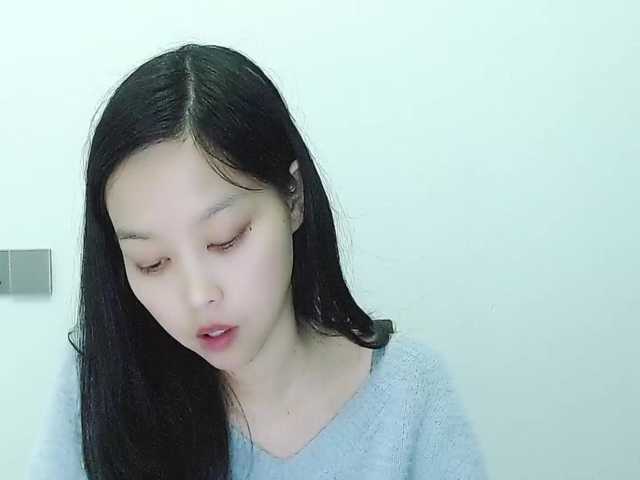 Selinababy99's BongaCams show and profile