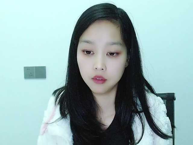 Selinababy99's BongaCams show and profile