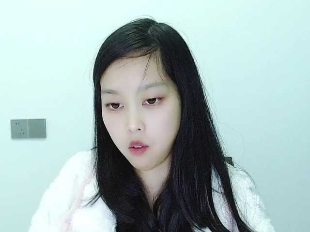 Selinababy99's BongaCams show and profile