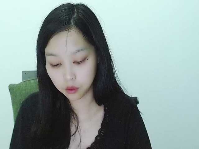 Selinababy99's BongaCams show and profile