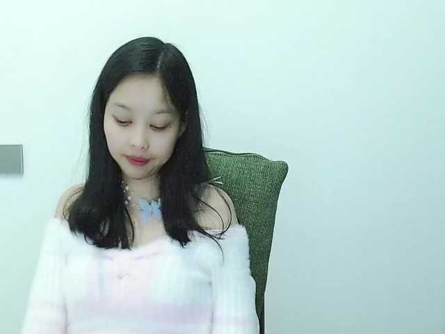 Selinababy99's BongaCams show and profile