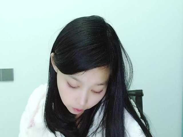 Selinababy99's BongaCams show and profile