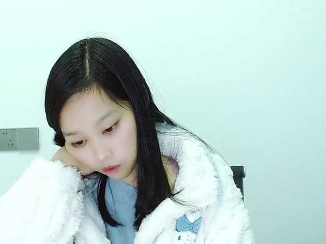 Selinababy99's BongaCams show and profile