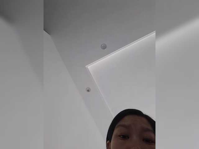 Selinababy99's BongaCams show and profile