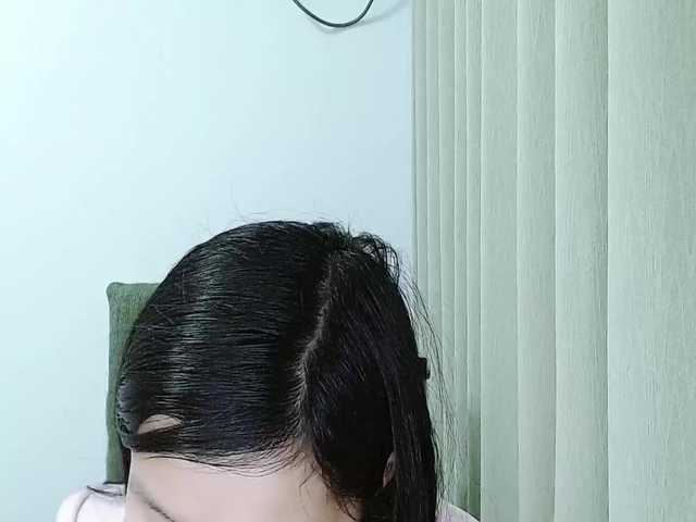 Selinababy99's BongaCams show and profile