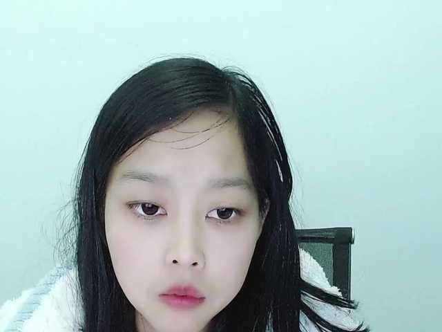 Selinababy99's BongaCams show and profile