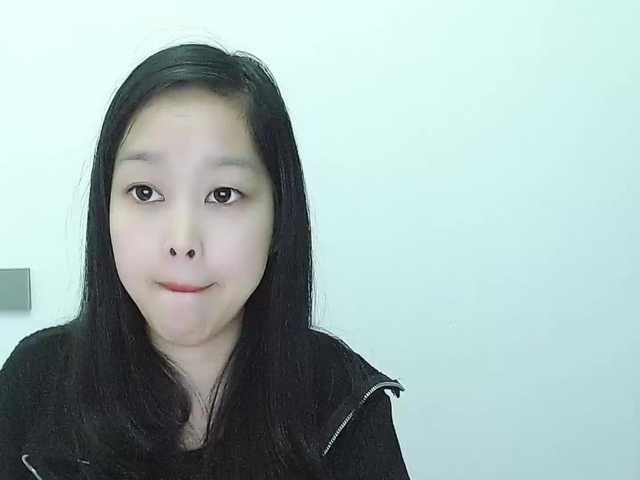 Selinababy99's BongaCams show and profile