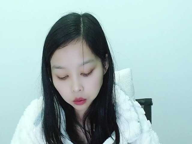 Selinababy99's BongaCams show and profile