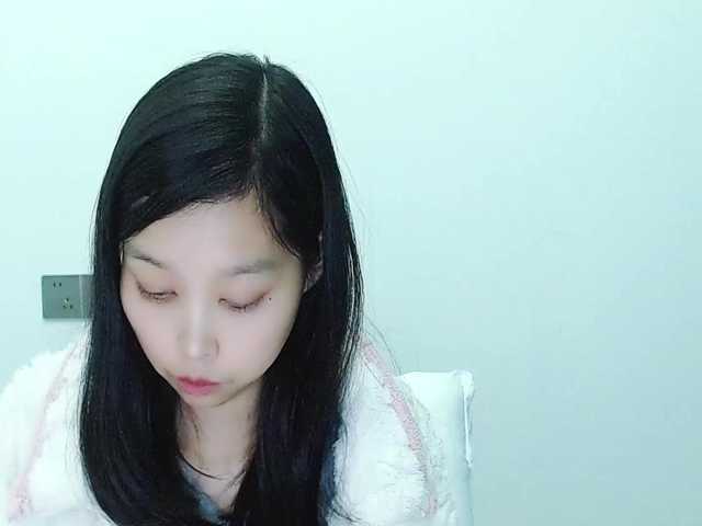 Selinababy99's BongaCams show and profile