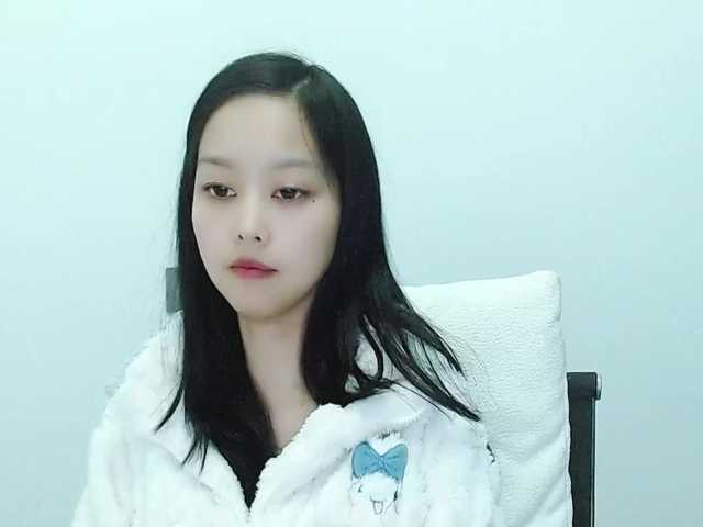 Selinababy99's BongaCams show and profile