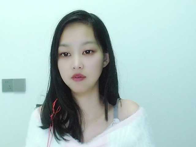 Selinababy99's BongaCams show and profile