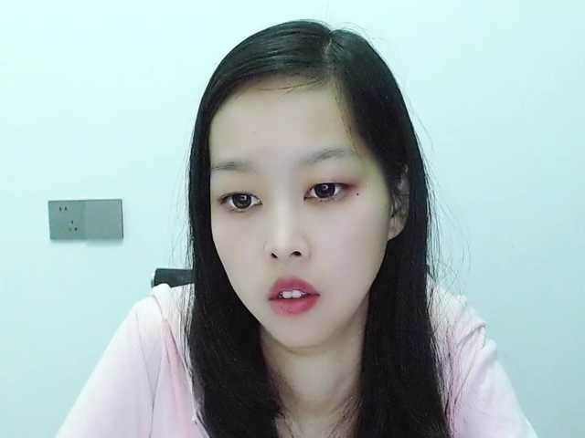 Selinababy99's BongaCams show and profile