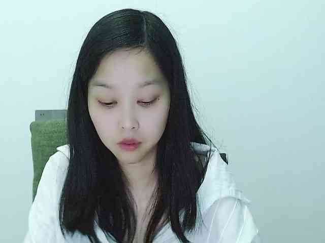 Selinababy99 Live Webcam on BongaCams