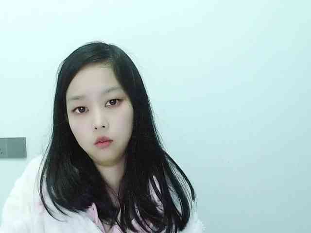 Selinababy99 Live Webcam on BongaCams