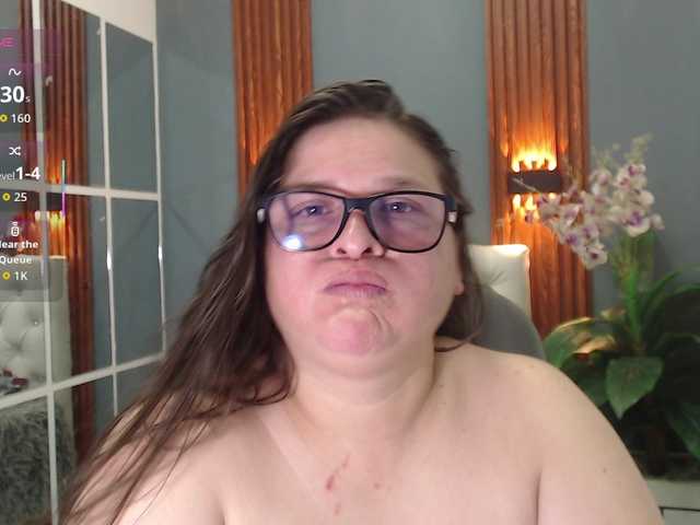 katty-femdom webcam bongacams model stream image