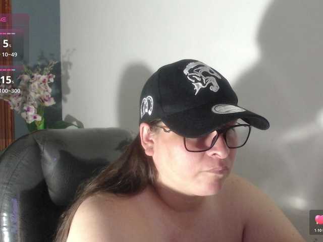 katty-femdom's BongaCams show and profile