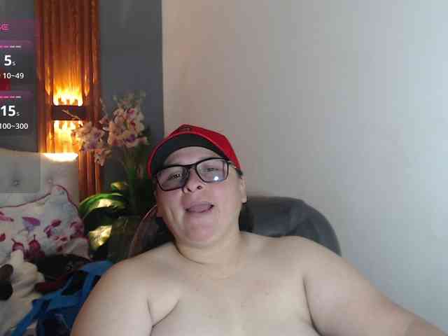 katty-femdom Live Webcam on BongaCams