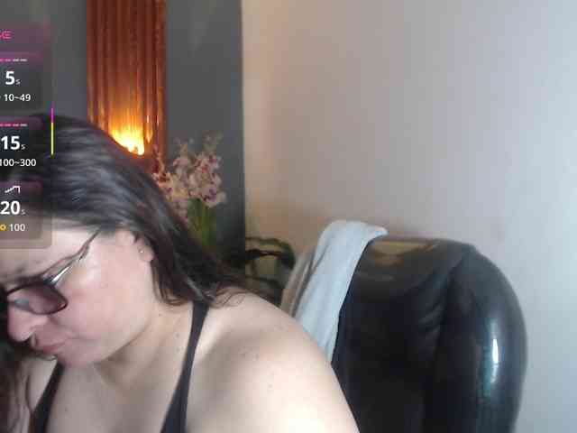 katty-femdom webcam