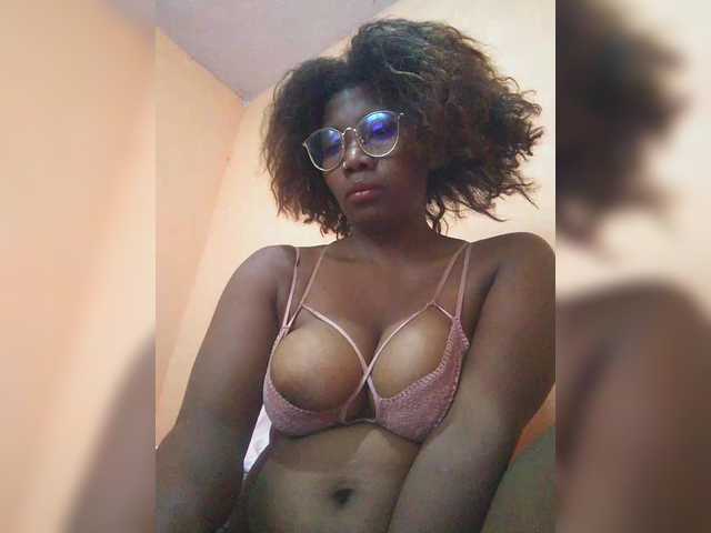 vanesslove's BongaCams show and profile