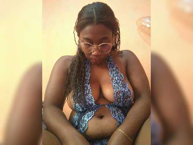 vanesslove's BongaCams show and profile