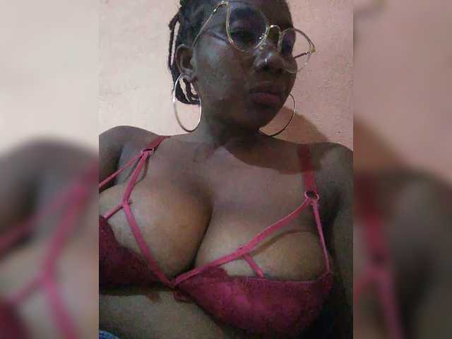 vanesslove's BongaCams show and profile