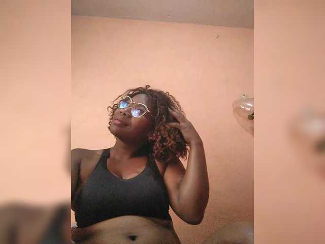 vanesslove's BongaCams show and profile