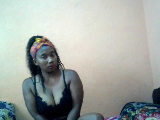 vanesslove's BongaCams show and profile