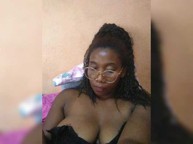 vanesslove's BongaCams show and profile