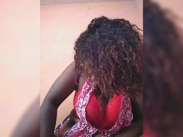 vanesslove from BongaCams is Freechat