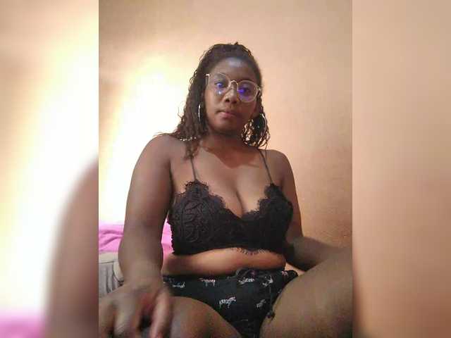 vanesslove's BongaCams show and profile