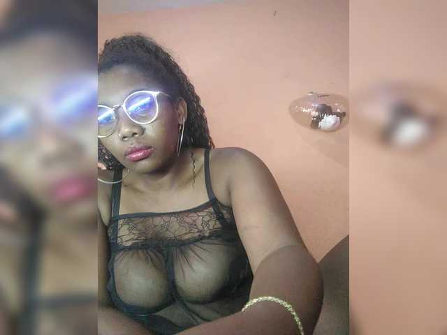 vanesslove's BongaCams show and profile