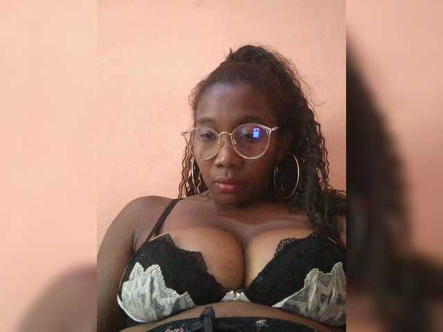 vanesslove's BongaCams show and profile