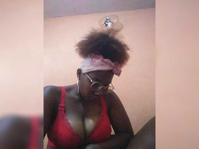 vanesslove's BongaCams show and profile