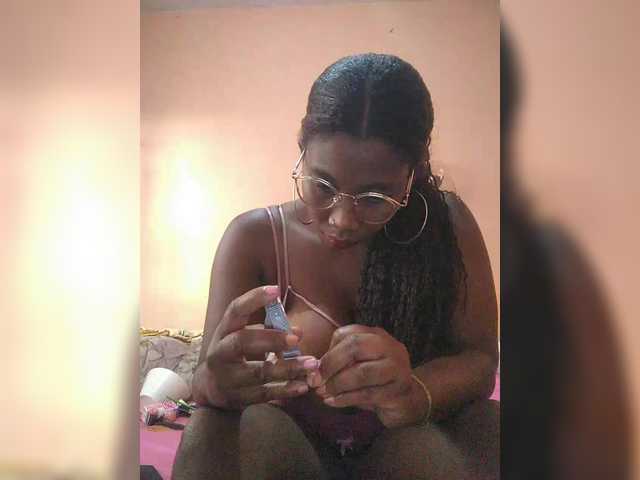 vanesslove's BongaCams show and profile