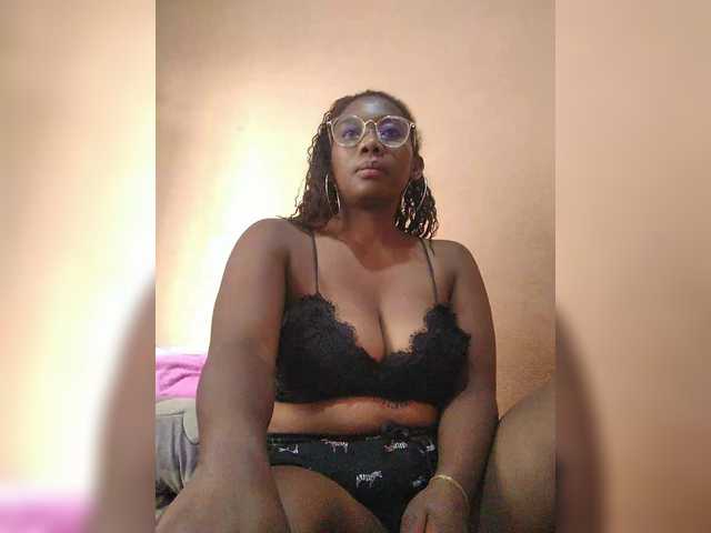 vanesslove's BongaCams show and profile