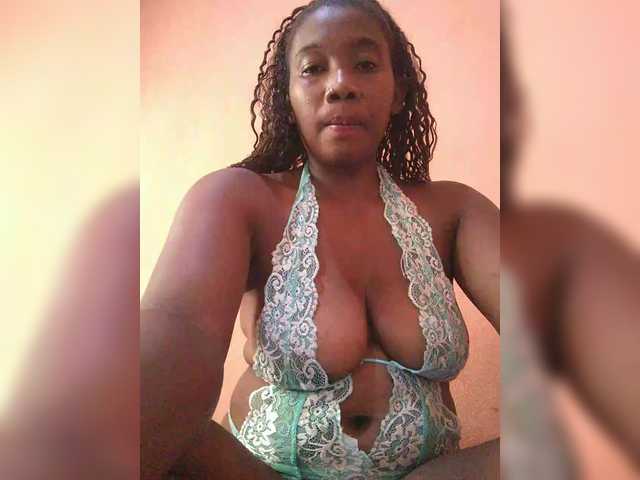 vanesslove's BongaCams show and profile