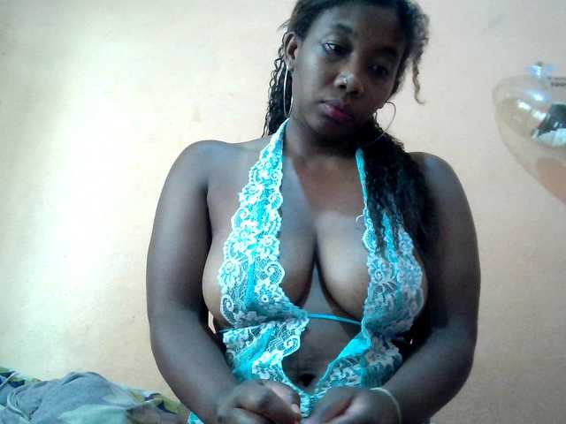 vanesslove's BongaCams show and profile