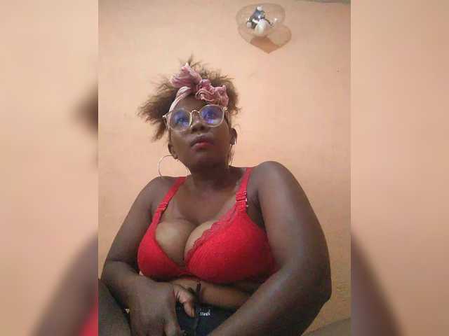 vanesslove's BongaCams show and profile