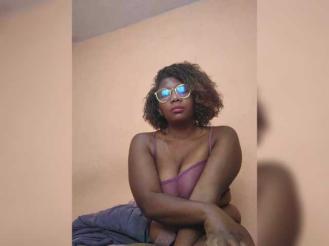 vanesslove's BongaCams show and profile