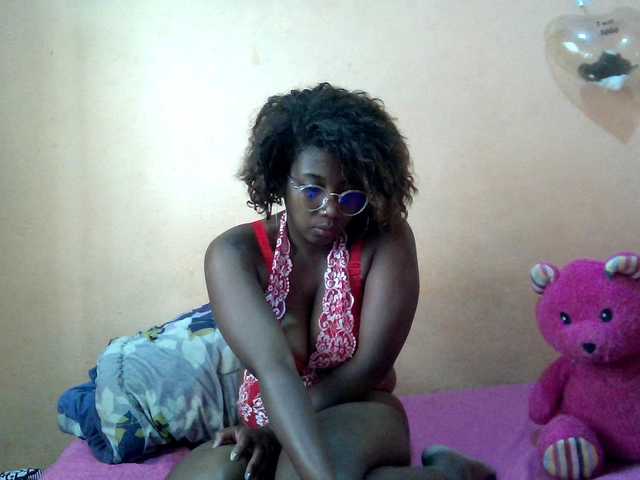 vanesslove's BongaCams show and profile