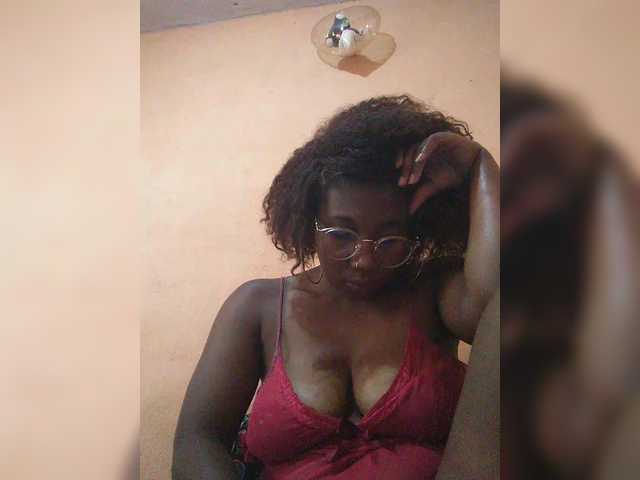 vanesslove's BongaCams show and profile