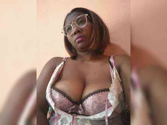 Chachachocolate webcam