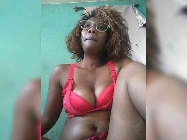 Chachachocolate webcam