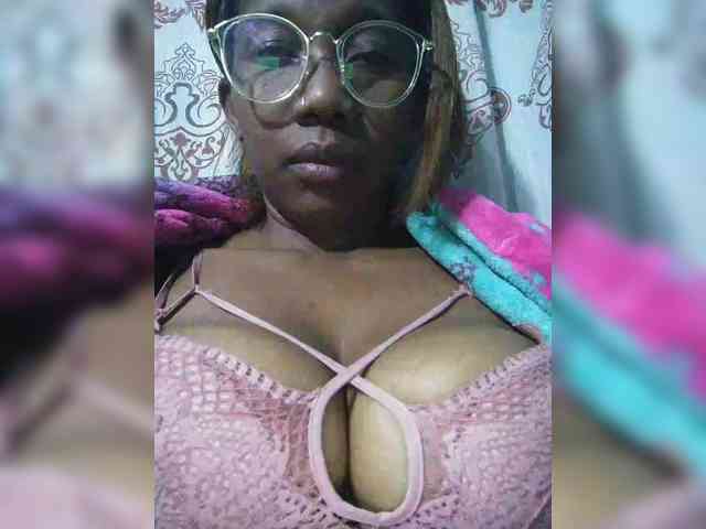 Chachachocolate webcam