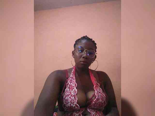 vanesslove Live Webcam on BongaCams